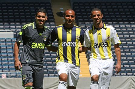 Dos Santos Baroni Ve Deivid Imzalari Atti Fenerbahce Spor Kulubu