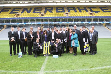 Amerikali Universiteliler Stadimizi Gezdi Fenerbahce Spor Kulubu