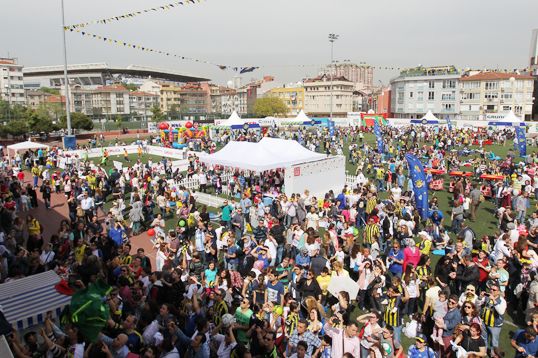 Fenerbahce Cocuk Kulubu Fantorya Dan 23 Nisan Senligi Fenerbahce Spor Kulubu