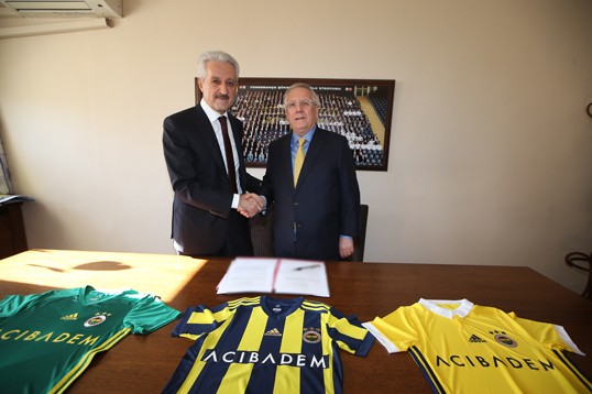 Fenerbahcemizin Yeni Forma Gogus Sponsoru Acibadem Saglik Grubu Oldu Fenerbahce Spor Kulubu