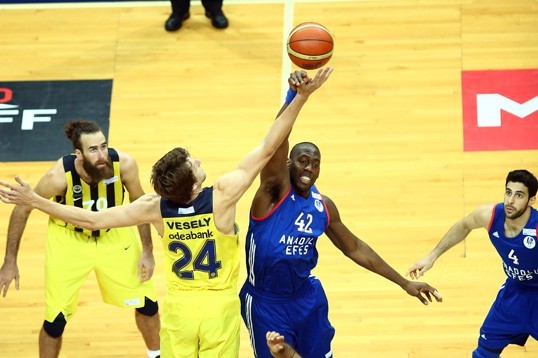 Fenerbahce Basketbol Takimimiz Ile Anadolu Efes Arasinda 9 Haziran Persembe Gunu Bugun Fenerbahce Ul Fenerbahce Spor Kulubu