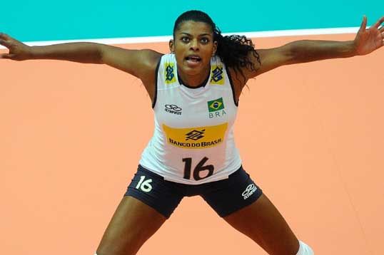 Fernanda Garay Renklerimize Baglandi Fenerbahce Spor Kulubu