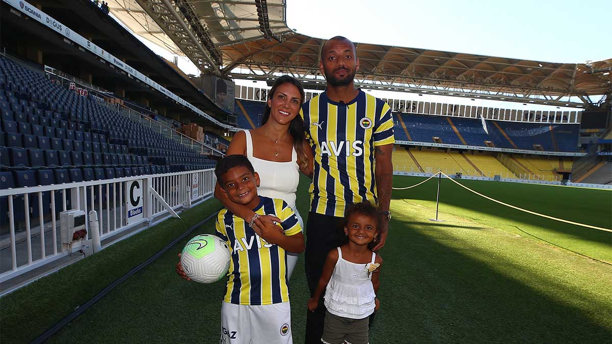 Yeni transferimiz Joao Pedro: Burası eşsiz bir kulüp. En iyi tercihi yaptım  - Fenerbahçe Spor Kulübü