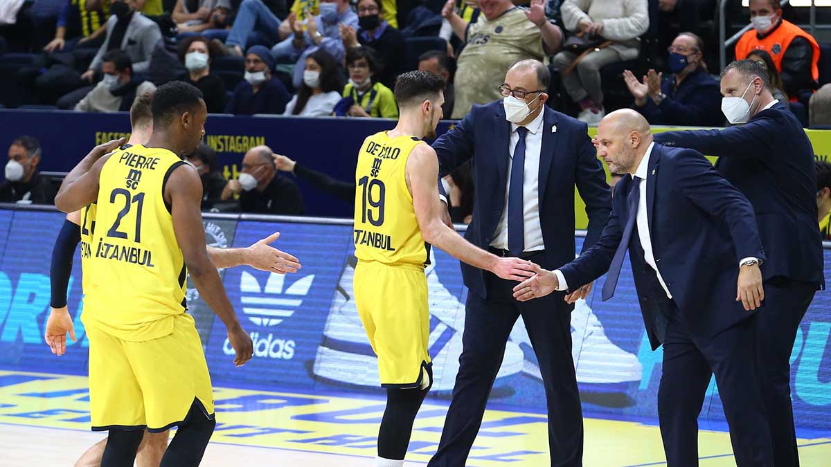 Başantrenörümüz Aleksandar Djordjevic ve oyuncularımızdan galibiyet değerlendirmesi - Fenerbahçe Spor Kulübü